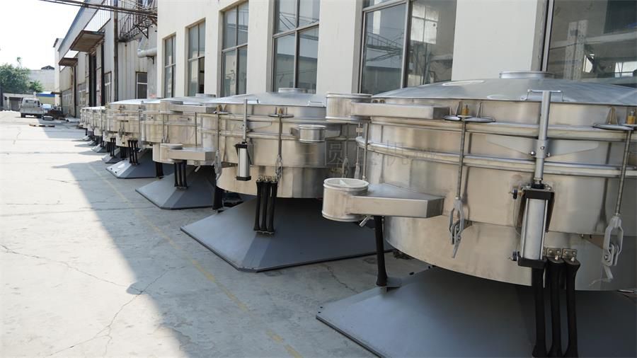 6715b12524406.jpg 圓形好色先生免费观看2.jpg